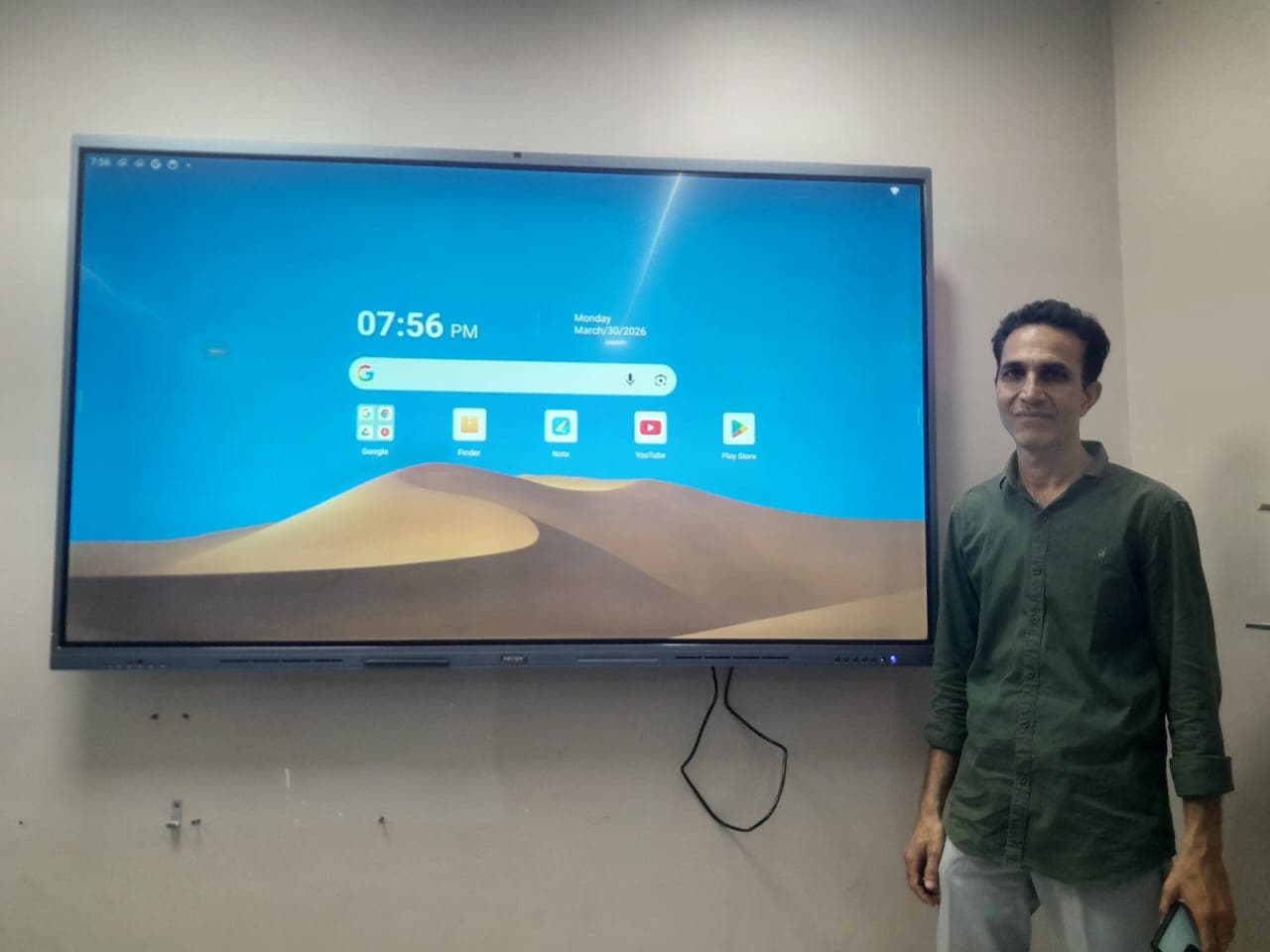Nitek interactive flat panel installed in private school SP Group Tuition, Gandhinagar